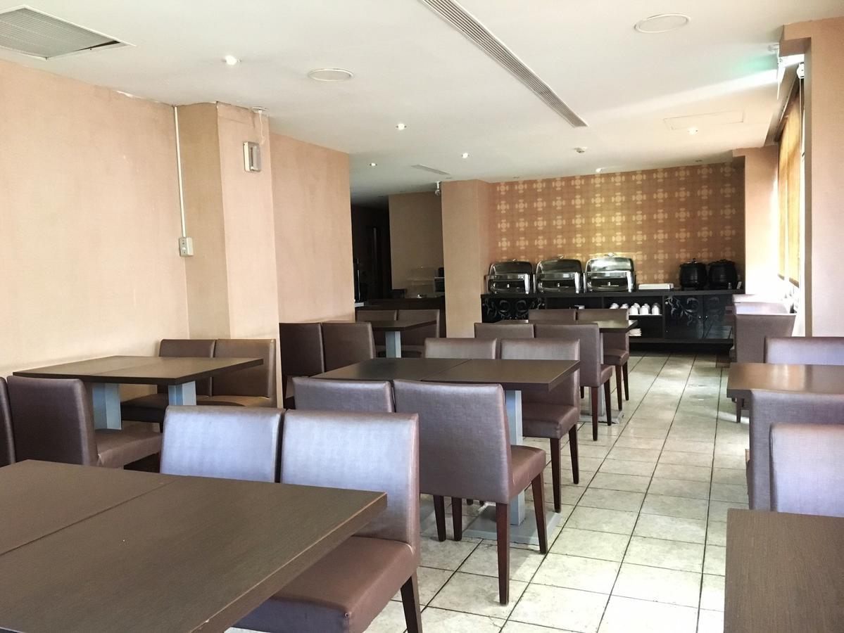 The Riverside Hotel & Motel Kaohsiung Bagian luar foto